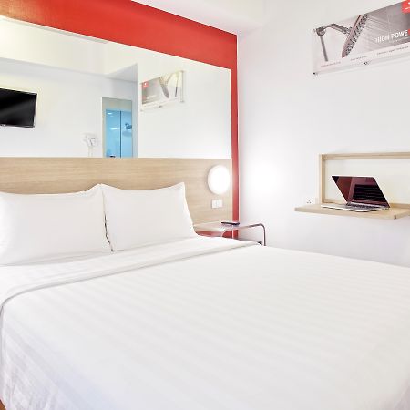 Hotel Red Planet Ortigas Mandaluyong Exterior foto