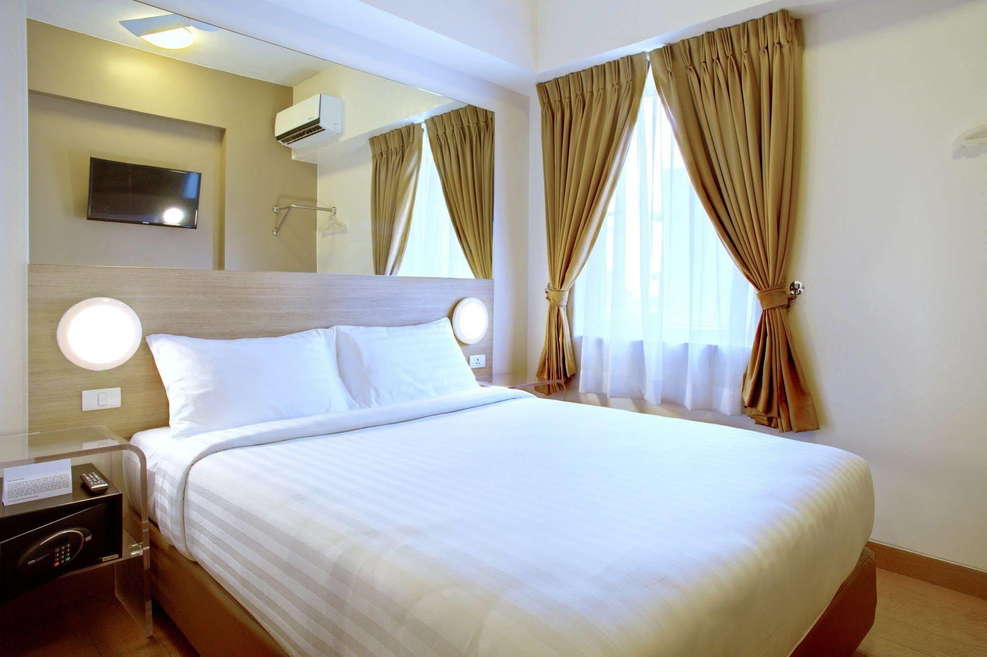 Hotel Red Planet Ortigas Mandaluyong Exterior foto